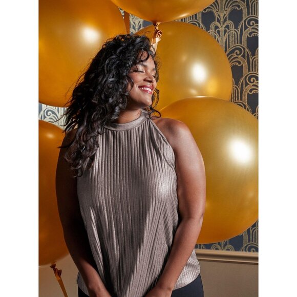 Torrid NWT Pleated Metallic Knit High Neck Tank in Gold size 4X - Picture 9 of 9